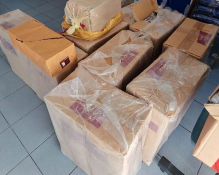 Over 120,000 contraband cigarettes seized in Tumpat, man arrested ...